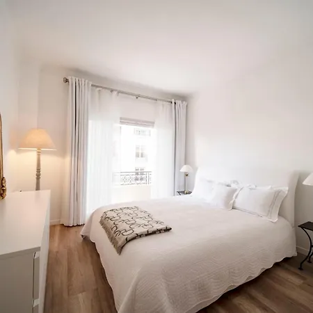 公寓 Ref 1933 - - For Rent