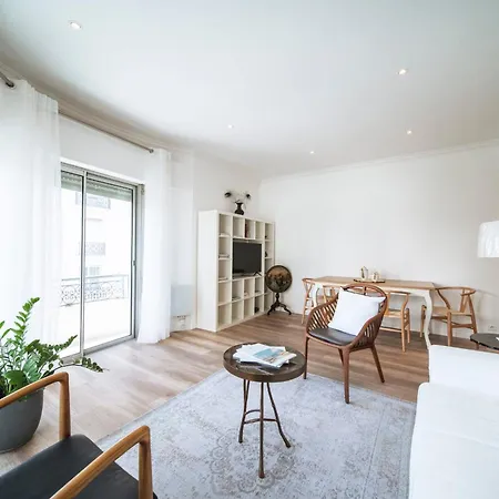 Ref 1933 - - For Rent Апартаменты Канны